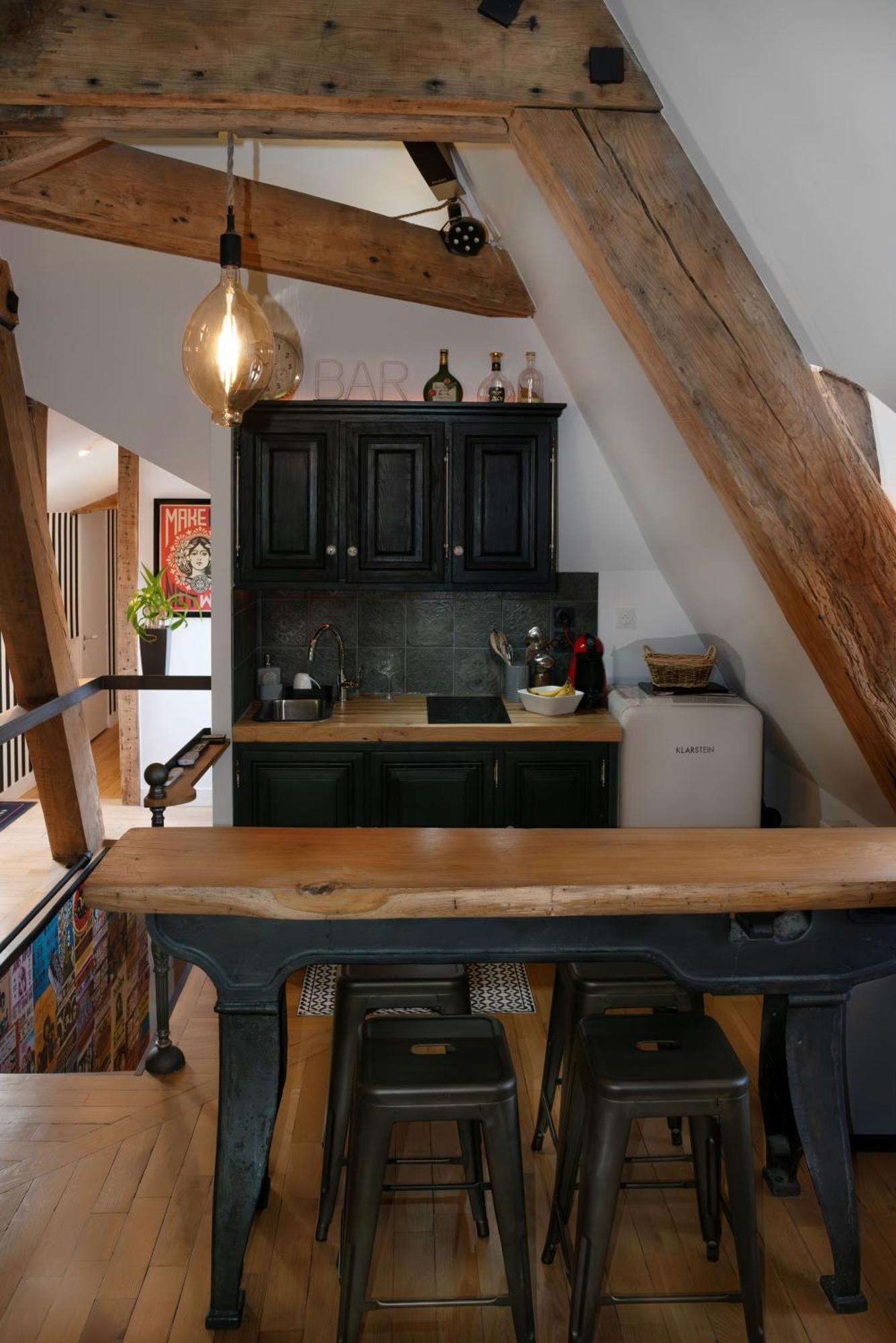 Loft Dans Le Clocher Face Au Chateau Bonnelles Exteriör bild